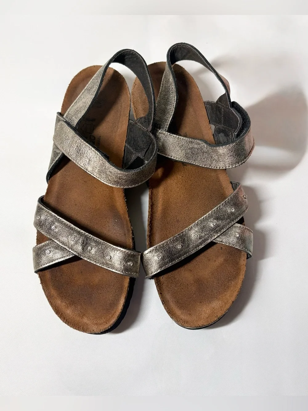 Naot Alyssa Metallic Leather Studded Adjustable Strap Comfort Sandals Size EU 38